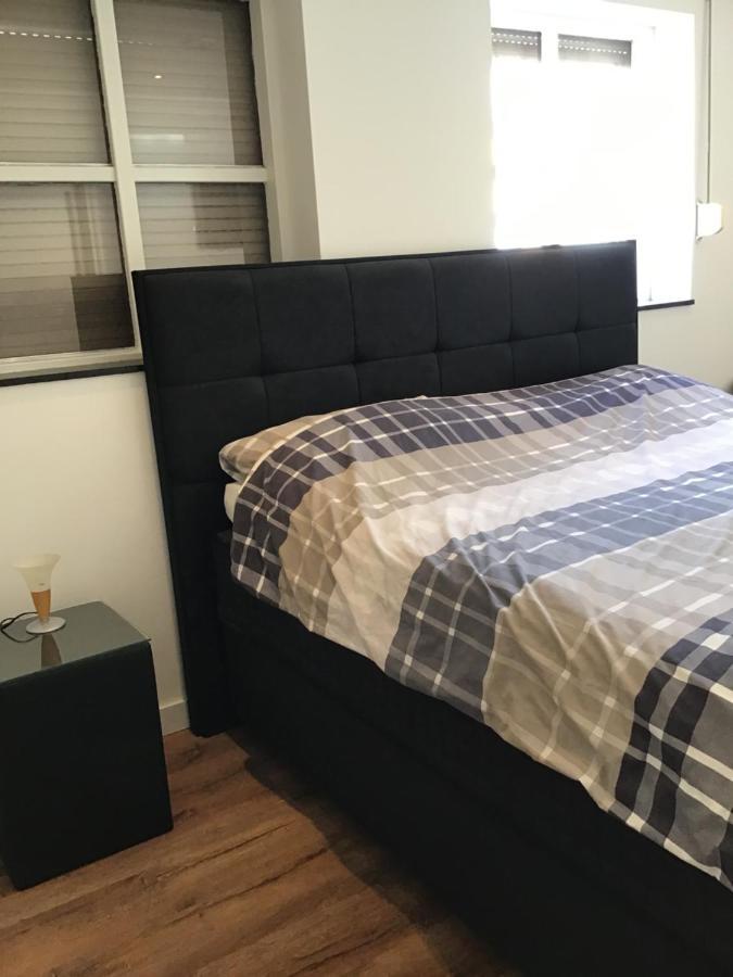 Chic Appartement In Sas Van Gent Exteriör bild